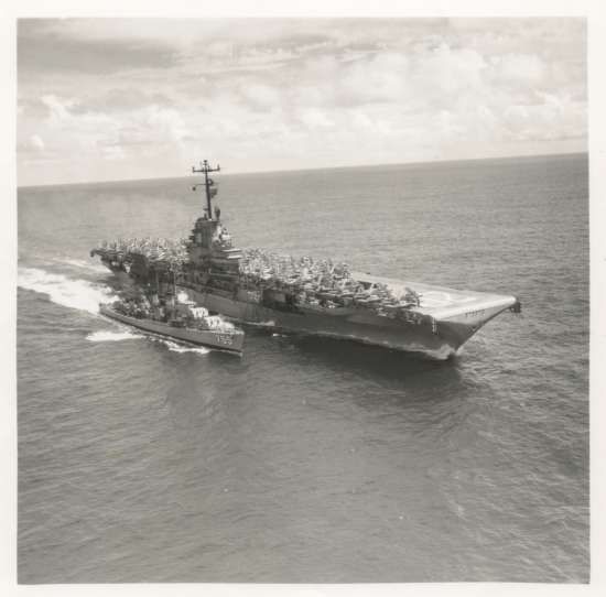 September 19, 1958<BR>Refeuling Destroyer